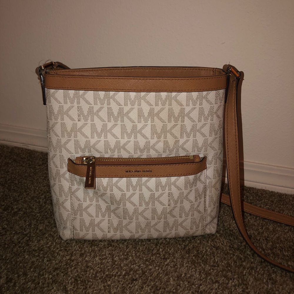 Michael Kors Crossbody Purse